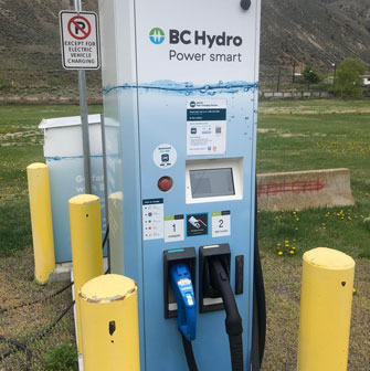 Level 3 fast charging/BCFC charging stations and chargers for electric cars and plug-in hybrid vehicles, SAE J1772, connector, CHAdeMO, SAE Combo CCS